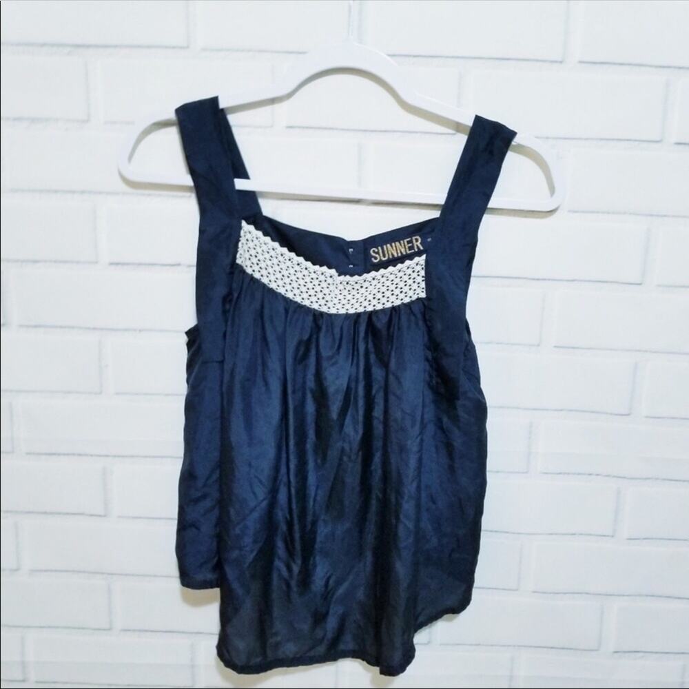 Revolve Sunner 100% Silk Navy Sleeveless Blouse